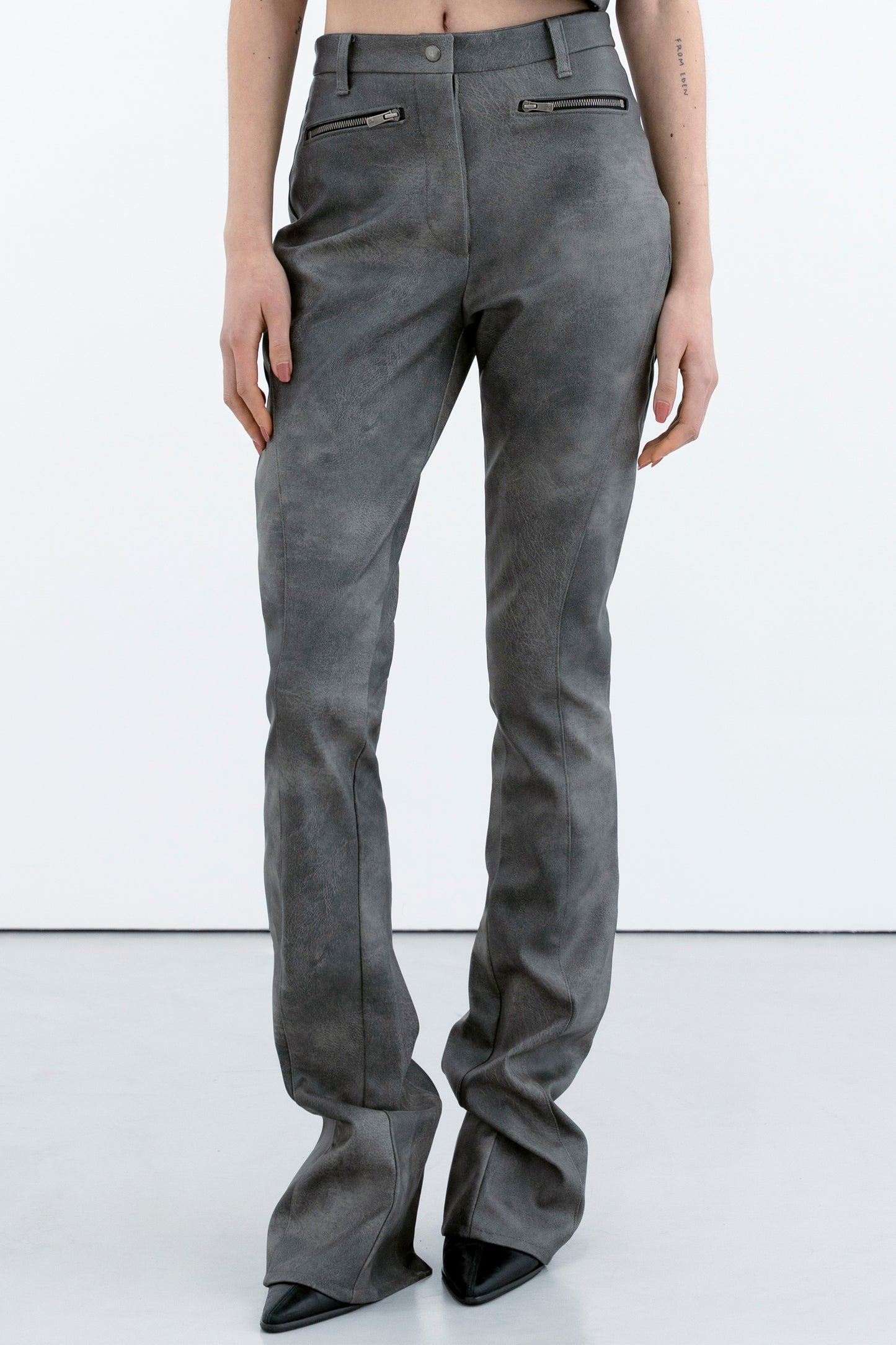 ZIPPER LONG PANTS