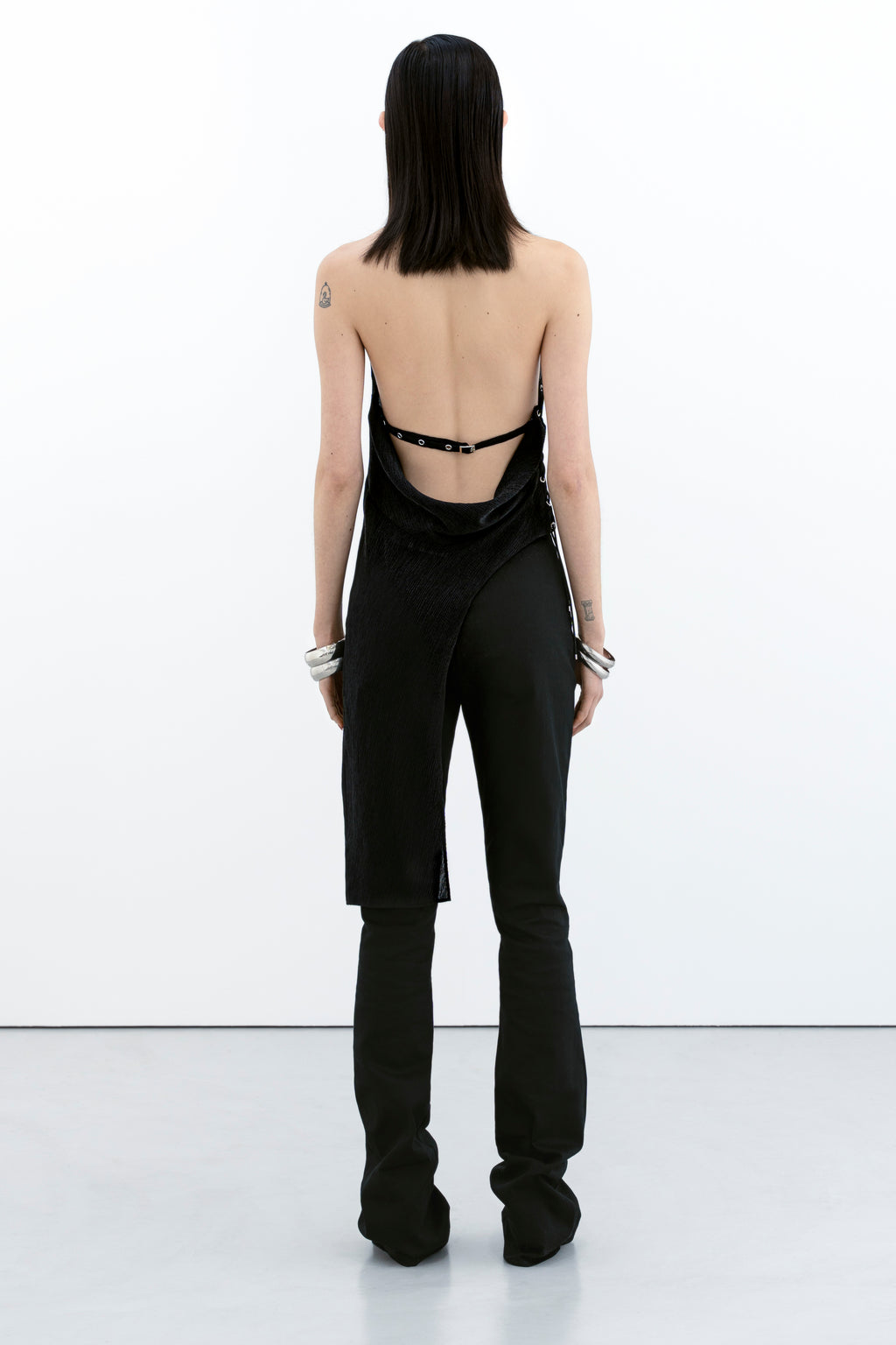 ASYMETRIC DRAPPED TOP