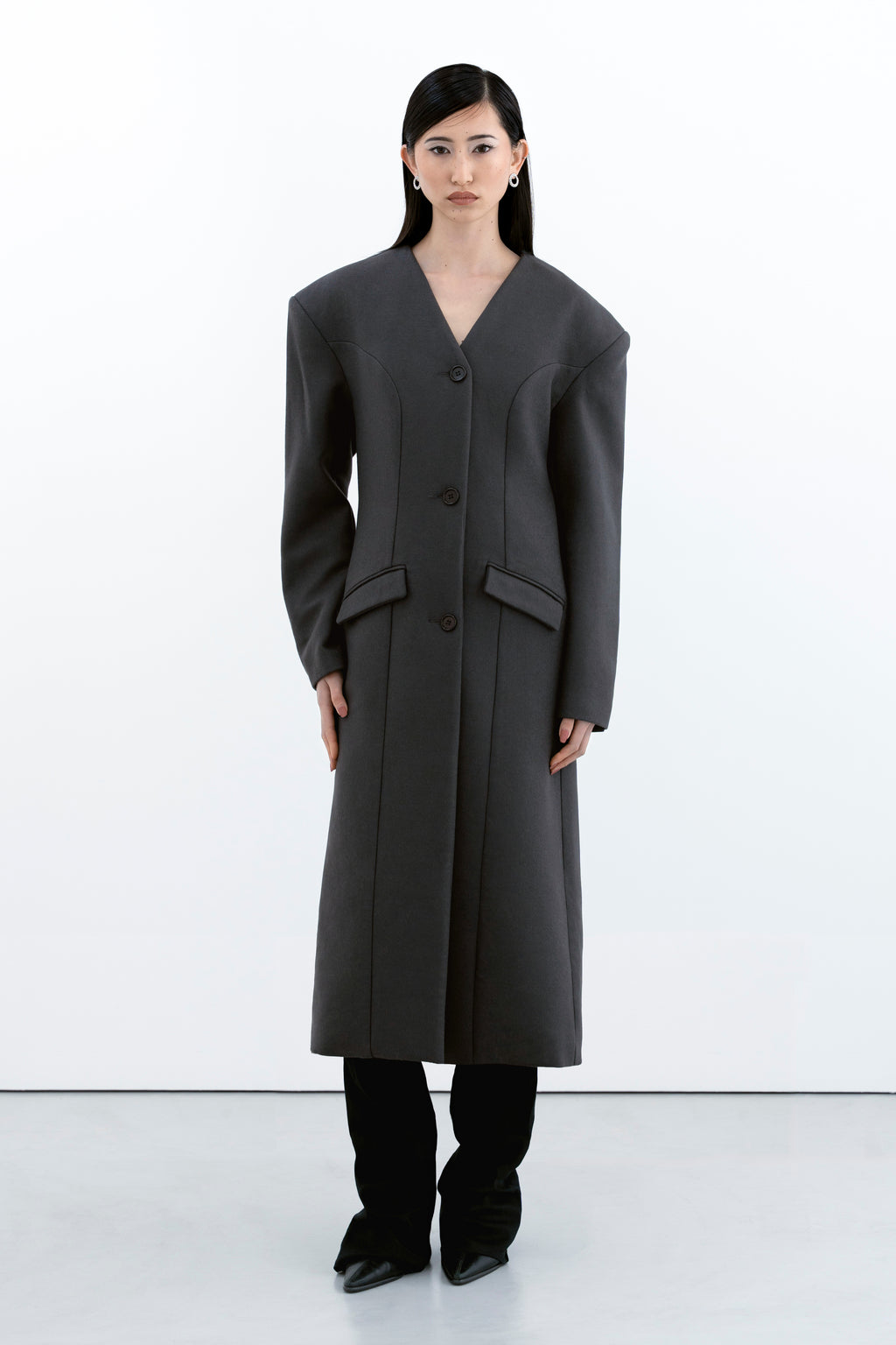 THE OVERSIZE WOOL COAT